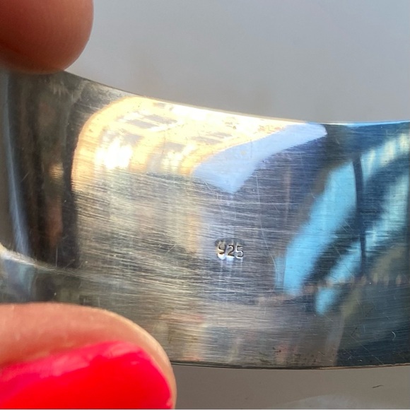 Vintage 925 Sterling Silver Etched Floral Hinge Bangle Bracelet Estate Piece - Picture 6 of 7